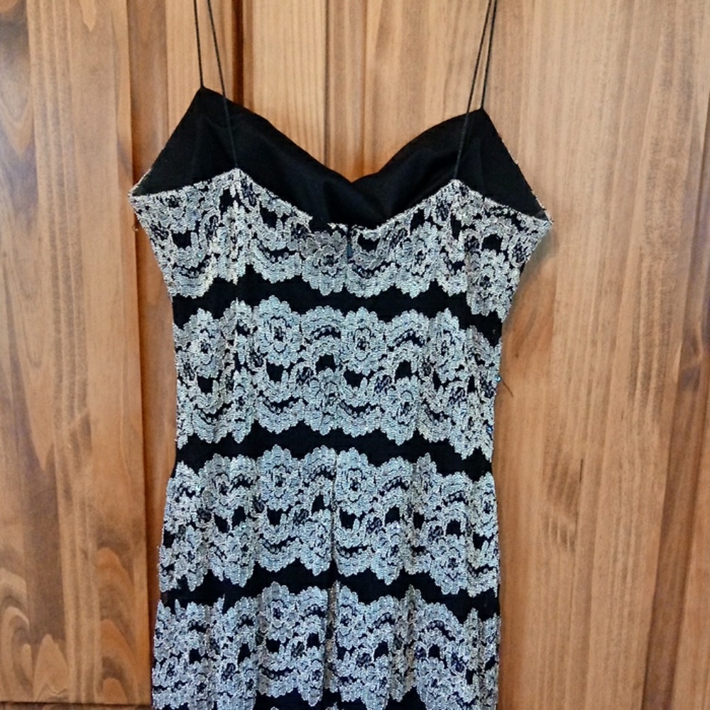 Pretty Gown - image 3